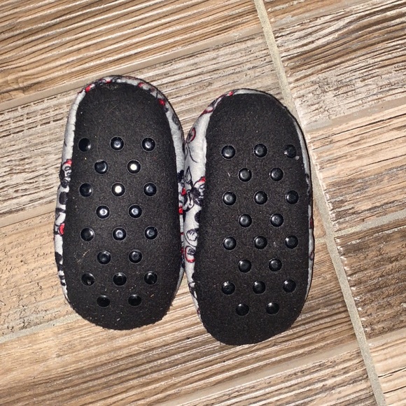 Mickey Mouse Slippers - Picture 3 of 3